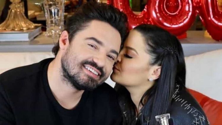 Maiara pede Fernando Zor em casamento via redes sociais