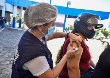 Vacinação em Manaus terá 21 pontos funcionando neste sábado, 5/3