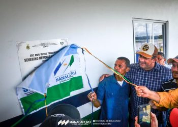 Prefeito Beto D’ângelo inaugura mais uma Escola Municipal em Manacapuru, com essa já são 26 na sua Gestão.