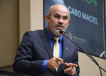 Deputado Cabo Maciel solicita Ginásio Poliesportivo para atender Moradores de Maués