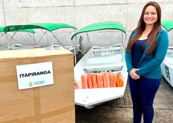 Prefeita Denise Lima recebe equipamentos para fortalecer o combate a Malária e Dengue no município de Itapiranga