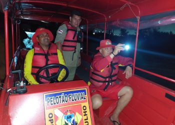 Buscas continuam por paraquedista desaparecido no rio Negro