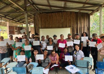Idam oferece cursos e palestras a comunitários da comunidade Terra Nostra, em Manaus