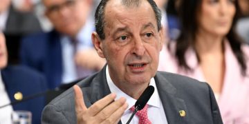 CPMI do INSS: Omar Aziz defende que culpados sejam responsabilizados e que Comissão trabalhe para evitar novas fraudes