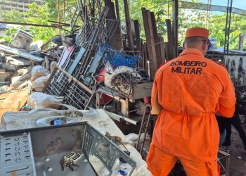 CIF fiscaliza estabelecimentos de sucatarias no Centro e na zona sul de Manaus