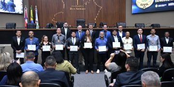 Cabo Maciel promove Sessão Especial em homenagem à Polícia Civil e aos seus integrantes