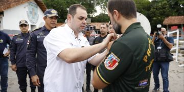 Durante celebração dos 189 anos da PMAM, governador interino Roberto Cidade destaca mais de R$ 1 bilhão em investimentos na segurança pública