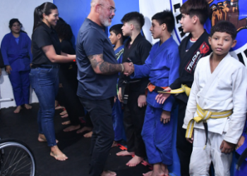 Cabo Maciel acompanha o trabalho realizado na Associação Leandro Libório de Jiu-Jitsu, que será contemplada com Emenda Parlamentar